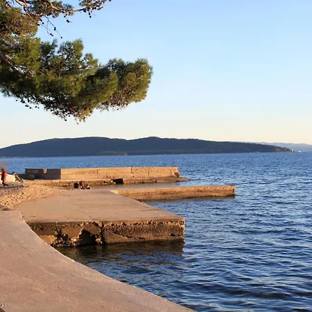 Apartment With A Parking Space Kastel Luksic, - 13734 Kastela