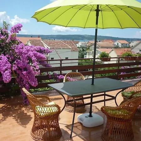 With A Parking Space Kastel Luksic, - 13734 Apartment Kastela